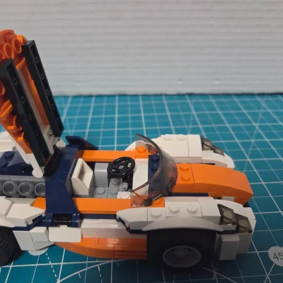 LEGO CREATOR: Sunset Track Racer (31089) Incomplete As Is - Picture 6 of 7